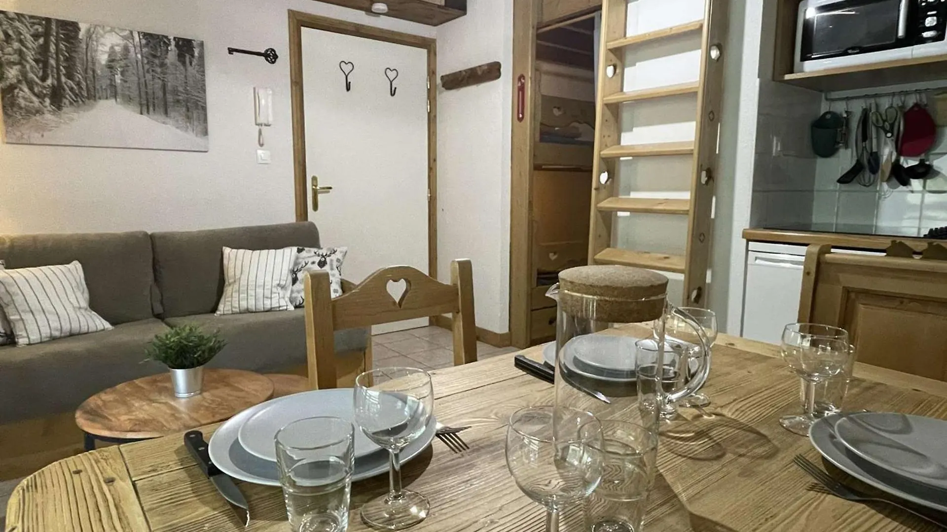 Apartment Studio Cabine Mezzanine A Praz-Sur-Arly, Proche Pistes Et Lac, Parking, Balcon, 6 Pers. - Fr-1-603-105