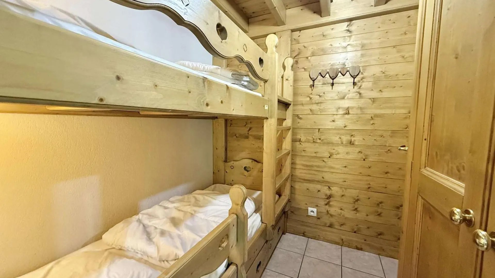 Studio Cabine Mezzanine A Praz-Sur-Arly, Proche Pistes Et Lac, Parking, Balcon, 6 Pers. - Fr-1-603-105 0*, Praz-sur-Arly France